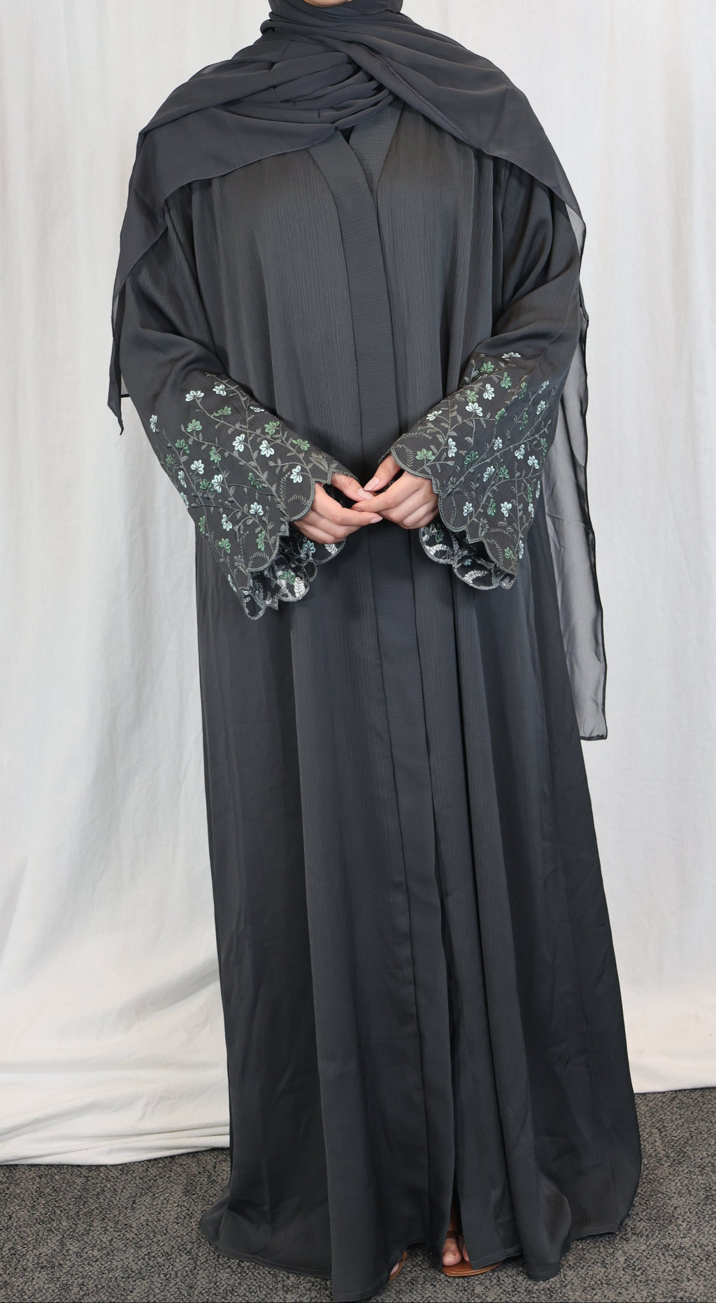 Bloom Abaya