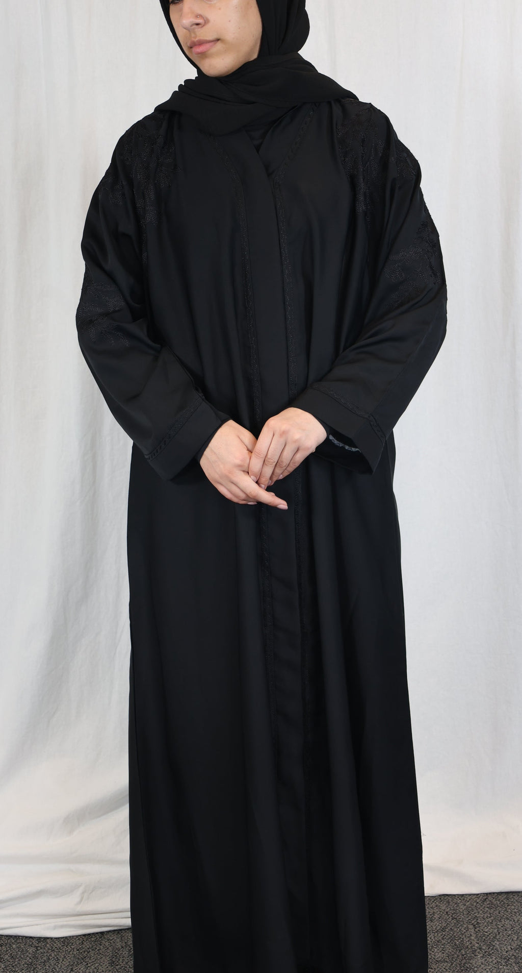 Calm Night Abaya