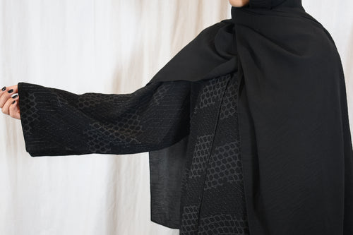 Aswad Abaya
